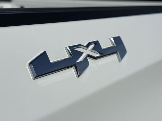 used 2025 GMC Sierra 1500 car, priced at $39,648