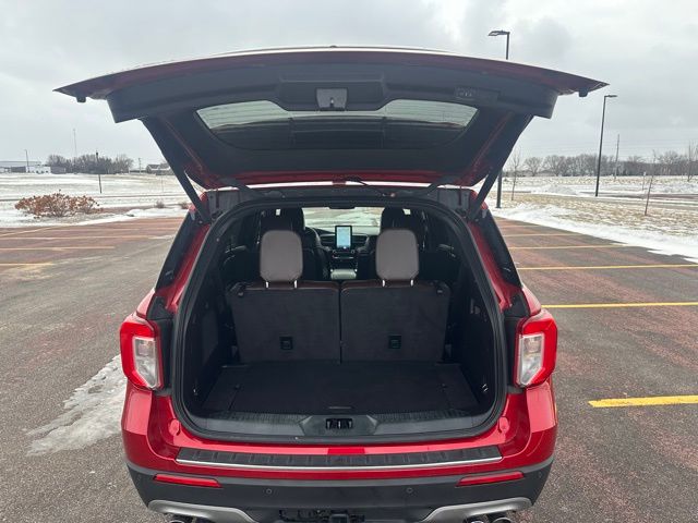 2022 Ford Explorer Platinum