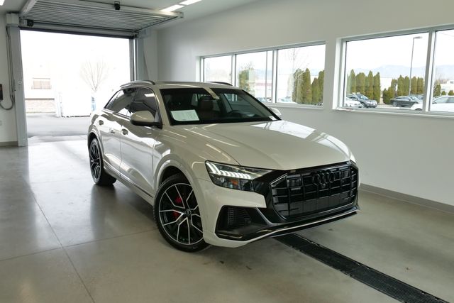 2022 Audi Q8 quattro Prestige 55 TFSI