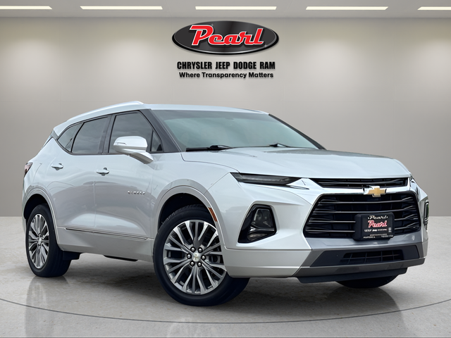 Silver Ice Metallic 2019 Chevrolet Blazer SUV / Crossover Front-Wheel Drive 9-Speed Automatic