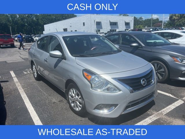 2017 Brilliant Silver Metallic Nissan Versa 1.6 SV FWD Sedan