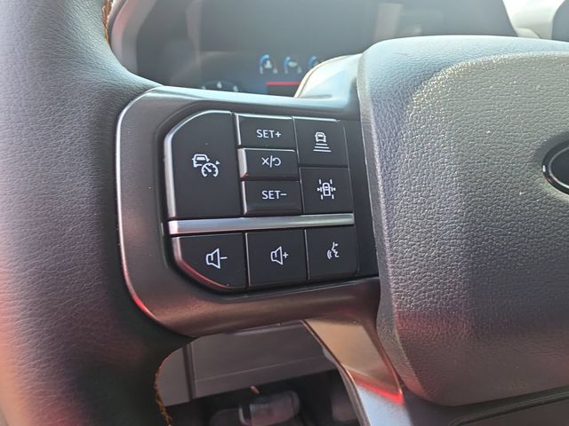 Used 2025 Agate Black Metallic Ford Tremor image 18