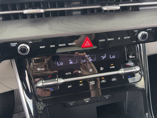 Used 2023 Kia Carnival Van