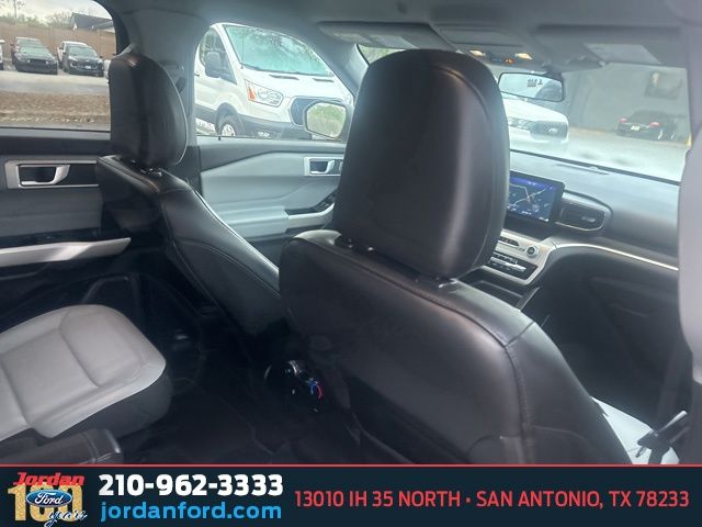 Used Car 2021 Ford Explorer  Xlt For Sale Under $25,000 In San Antonio, Texas