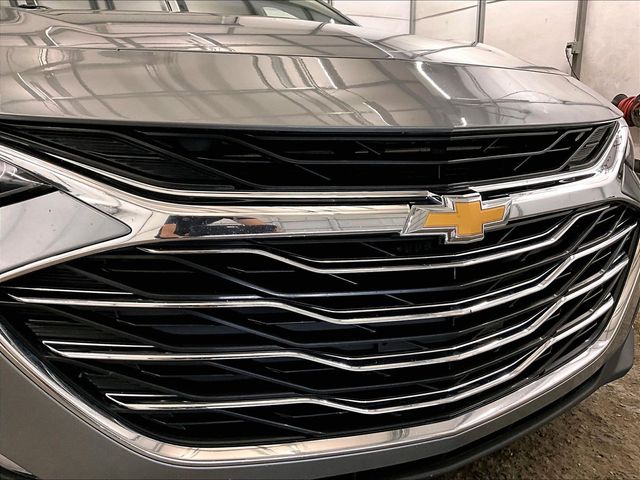2024 Chevrolet Malibu LT Gray at Grove City Ford