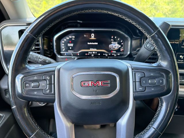 Used 2024 Silver GMC Elevation image 17
