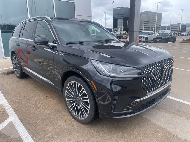 2025 Lincoln Aviator Black Label Black at Gullo Toyota