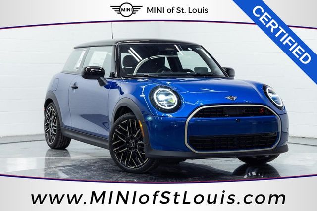 Blazing Blue Metallic 2026 MINI Cooper Hatchback Front-Wheel Drive 7-Speed Automatic