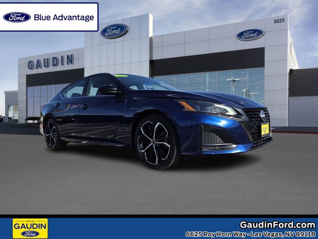 2023 Nissan Altima SR