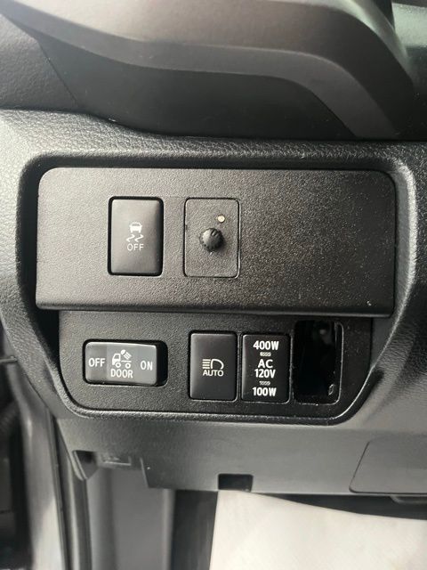 2020 Toyota Tacoma TRD Sport photo