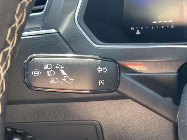 Used 2023 Black Volkswagen 2.0T SE image 24