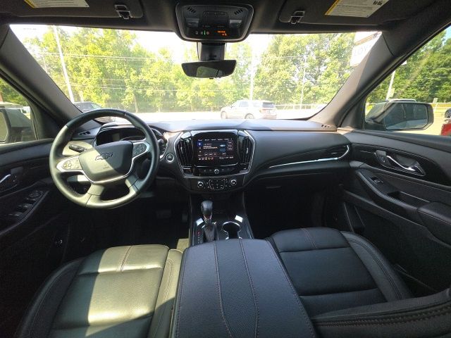 Used 2023 Chevrolet Traverse SUV
