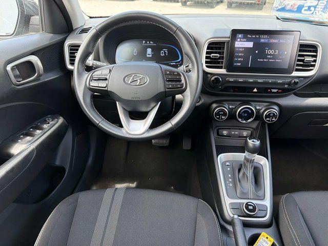 Used 2025 Hyundai Venue SUV