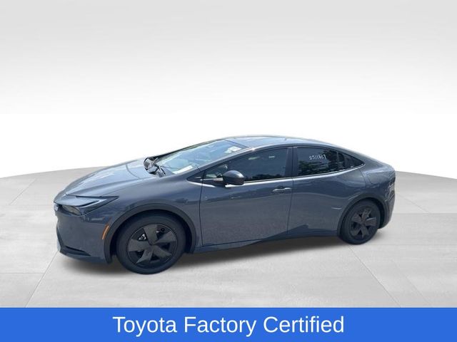Guardian Gray 2026 Toyota Prius Plug-In Hybrid Hatchback Front-Wheel Drive Continuously Variable Transmission