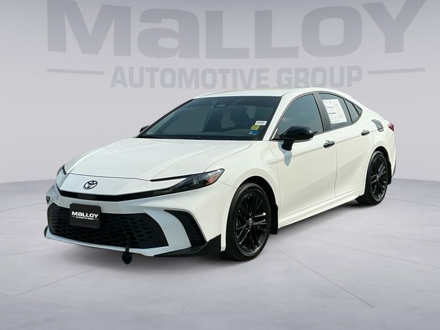 Ice Cap 2025 Toyota Camry Sedan Front-Wheel Drive Continuously Variable Transmission
