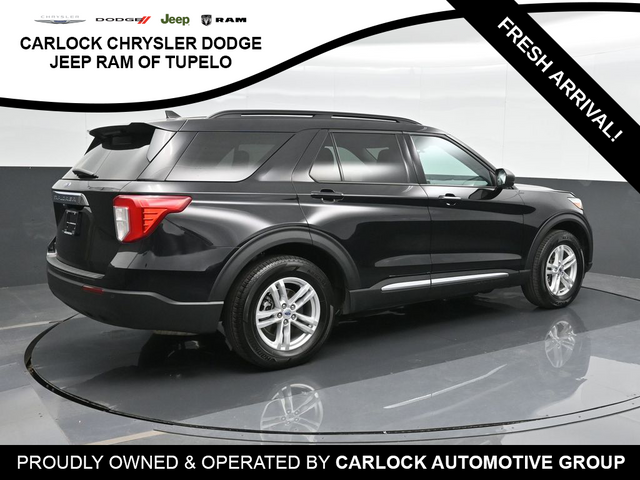 2023 Ford Explorer XLT 2