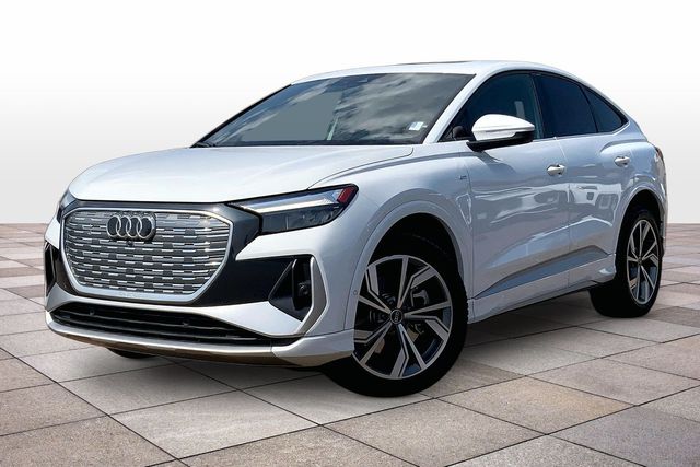 Glacier White 2023 Audi Q4 e-tron Sportback Sedan All-Wheel Drive Automatic