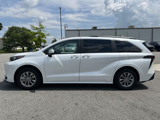 Used 2026 Beige Toyota XLE image 10