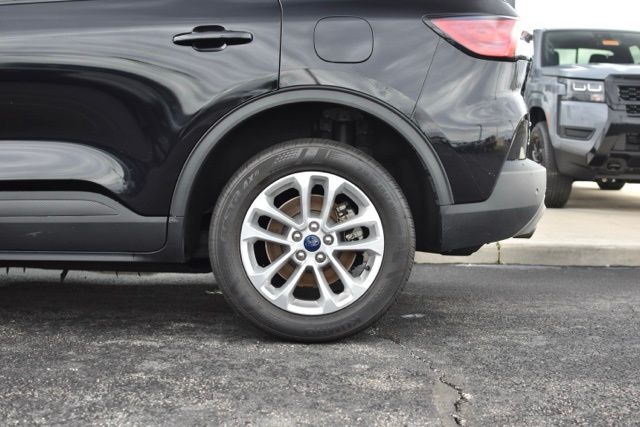 Used 2022 Ford Escape Hybrid SE 4D Sport Utility