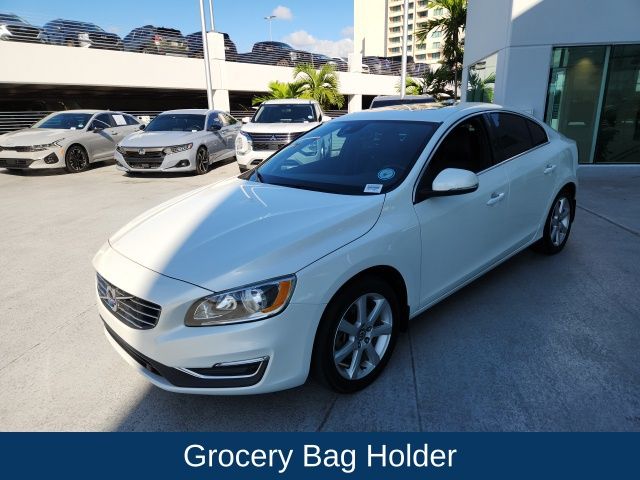 2016 Volvo S60 T5 Drive-E Premier 17