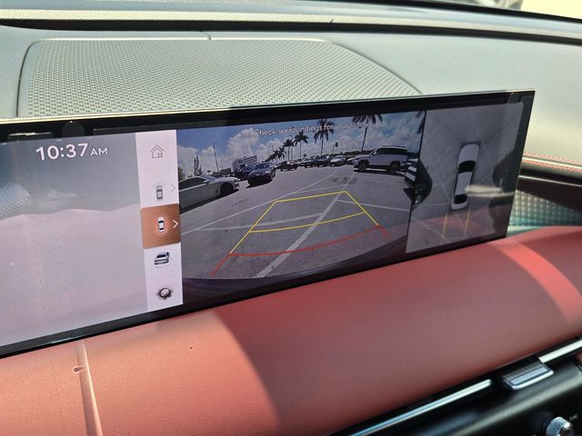 2027 Genesis G80