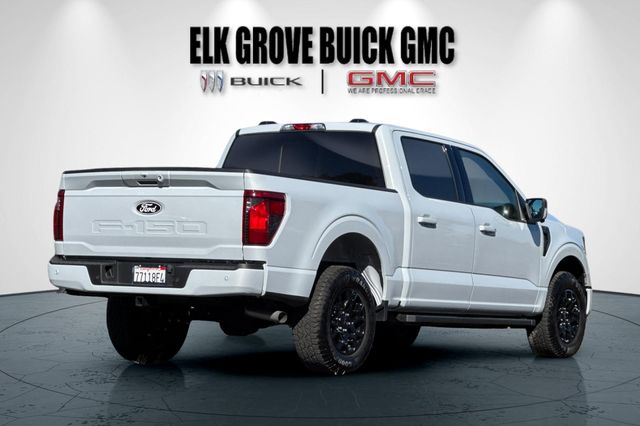 View vehicle photo 4