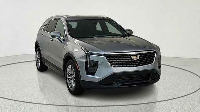 Argent Silver Metallic 2025 Cadillac XT4 Premium Luxury FWD SUV / Crossover Front-Wheel Drive 9-Speed Automatic