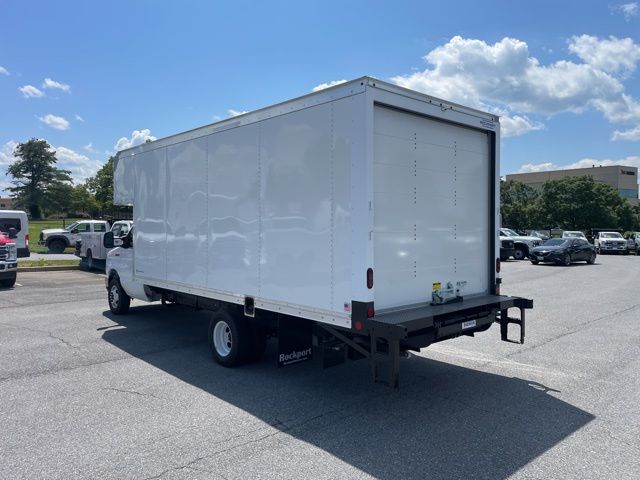 2026 Ford E-Series E-450 SD