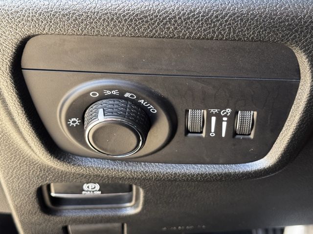 2025 Jeep Grand Cherokee L Altitude X Gray at River Oaks CDJR