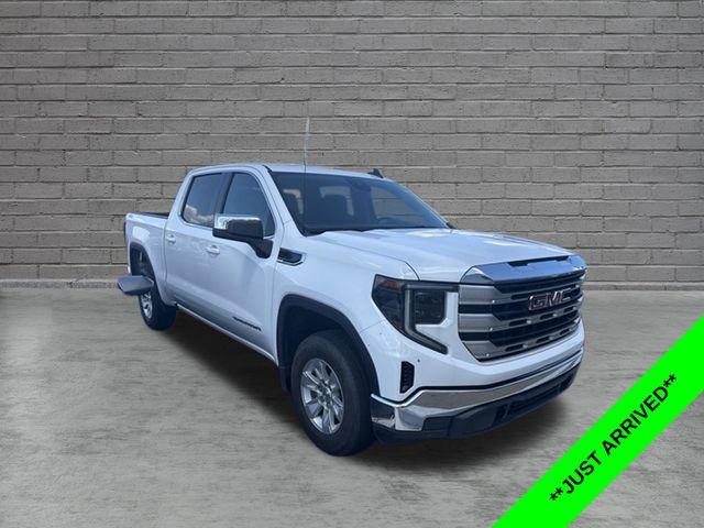 Summit White 2024 GMC Sierra 1500 Pickup Truck Four-Wheel Drive 8-Speed Automatic