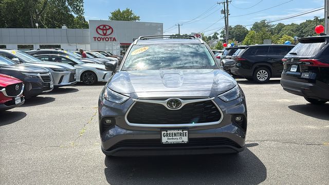 Used 2024 Toyota Highlander SUV