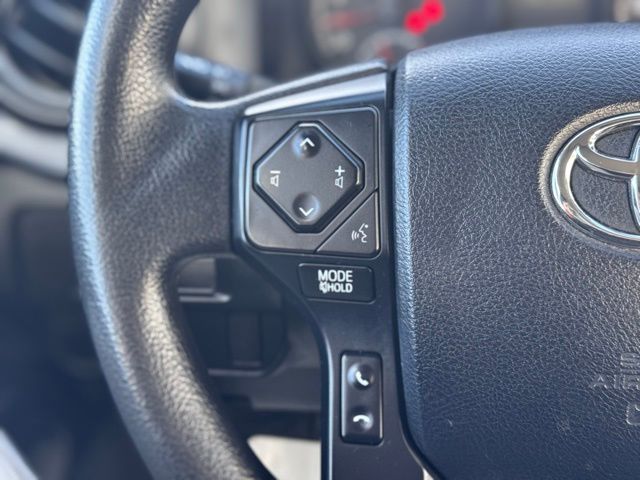 2016 Toyota Tacoma SR