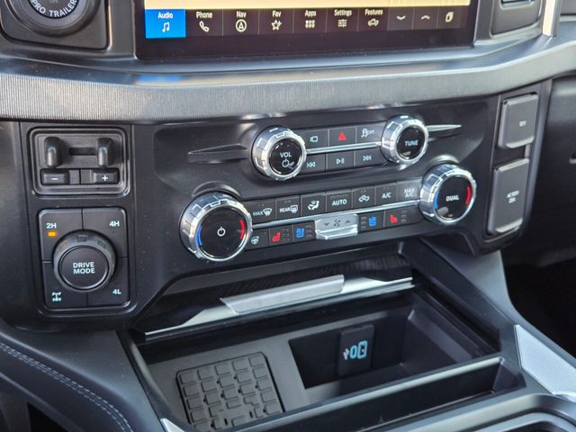 New 2025 Ford Super Duty F-350 Crew Cab Platinum