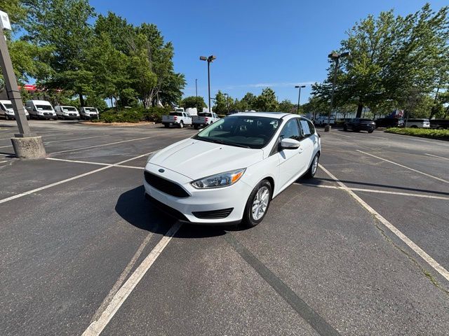 2015 Ford Focus SE photo