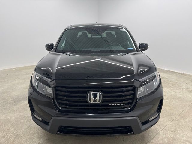 Certified Used 2023 Black Honda Black Edition image 2