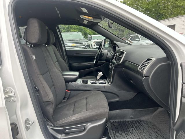 2020 Jeep Grand Cherokee - Image 26