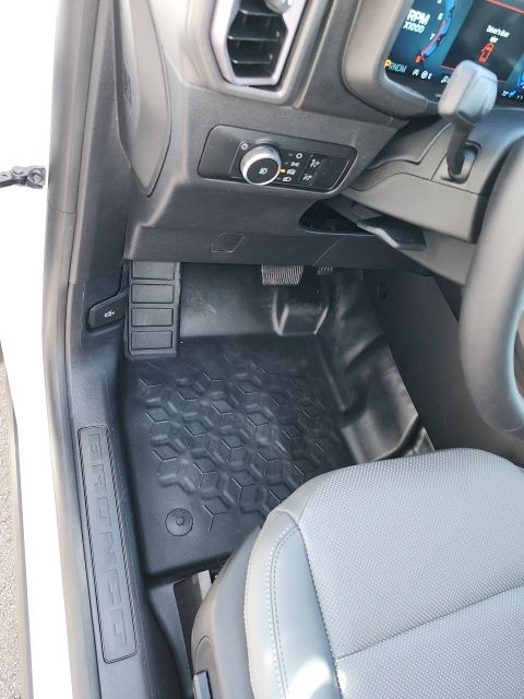 New 2026 White Ford Badlands image 19