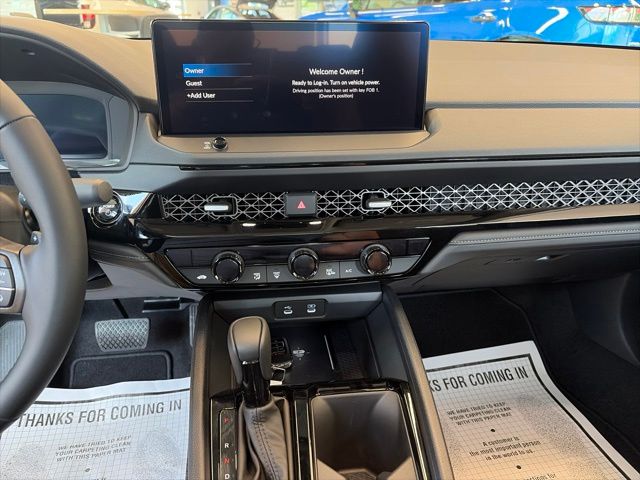 2026 Honda Accord Hybrid EX-L - Photo 6