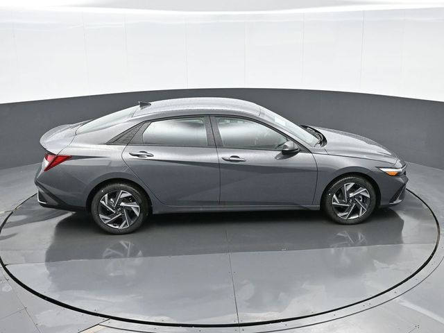 2025 Hyundai Elantra SEL 28