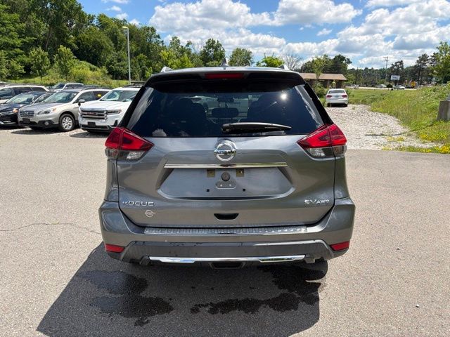 2018 Nissan Rogue SV Gray at Grove City Ford