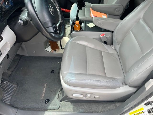 car-gallery-12
