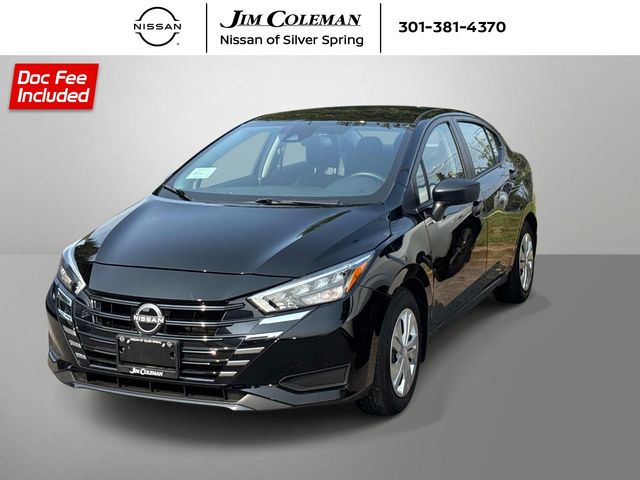 Super Black 2025 Nissan Versa Sedan Front-Wheel Drive Continuously Variable Transmission