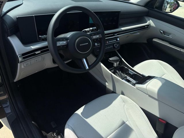 New 2026 Gray Hyundai SE image 18