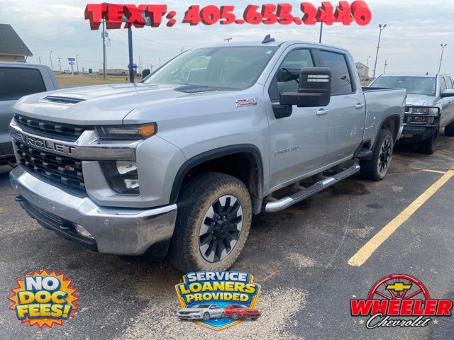 Silver Ice Metallic 2020 Chevrolet Silverado 2500HD Pickup Truck Four-Wheel Drive 6-Speed Automatic