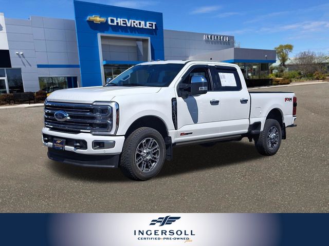 Star White Metallic Tri-Coat 2024 Ford F-250 Super Duty Limited Crew Cab 4WD Pickup Truck Four-Wheel Drive Automatic
