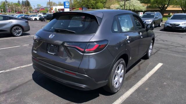 2025 Honda HR-V LX 9