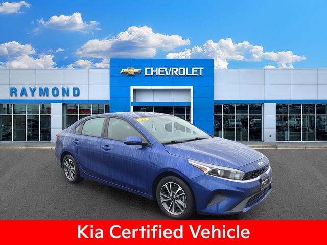 Deep Sea Blue 2023 Kia Forte Sedan Front-Wheel Drive Continuously Variable Transmission