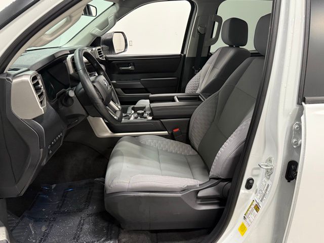 2024 Toyota Tundra SR5 photo