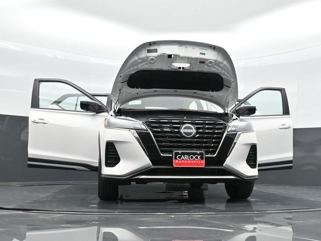 2024 Nissan Kicks SR 41