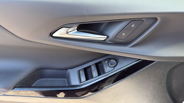 new 2026 Chevrolet Equinox car, priced at $30,820